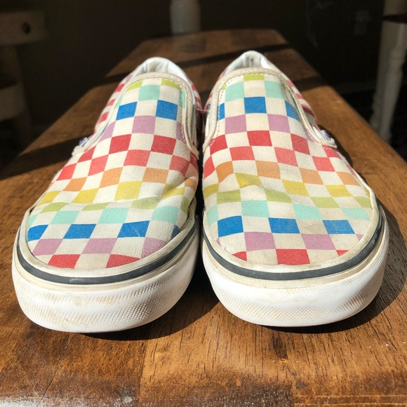 Vans Classic Rainbow Checkered Shoes - Picture 2 of 10
